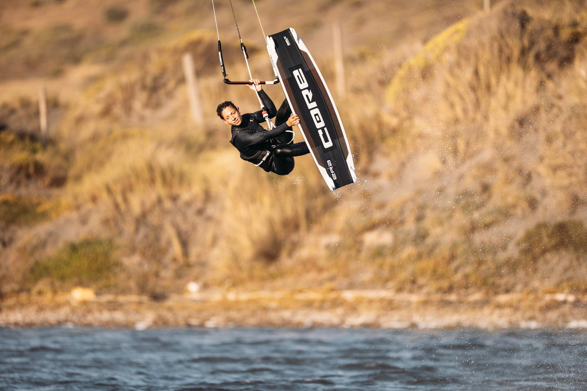 Core ERA lettvindsbrett - ytelse og fremgang i lettvind! - ivinden.no