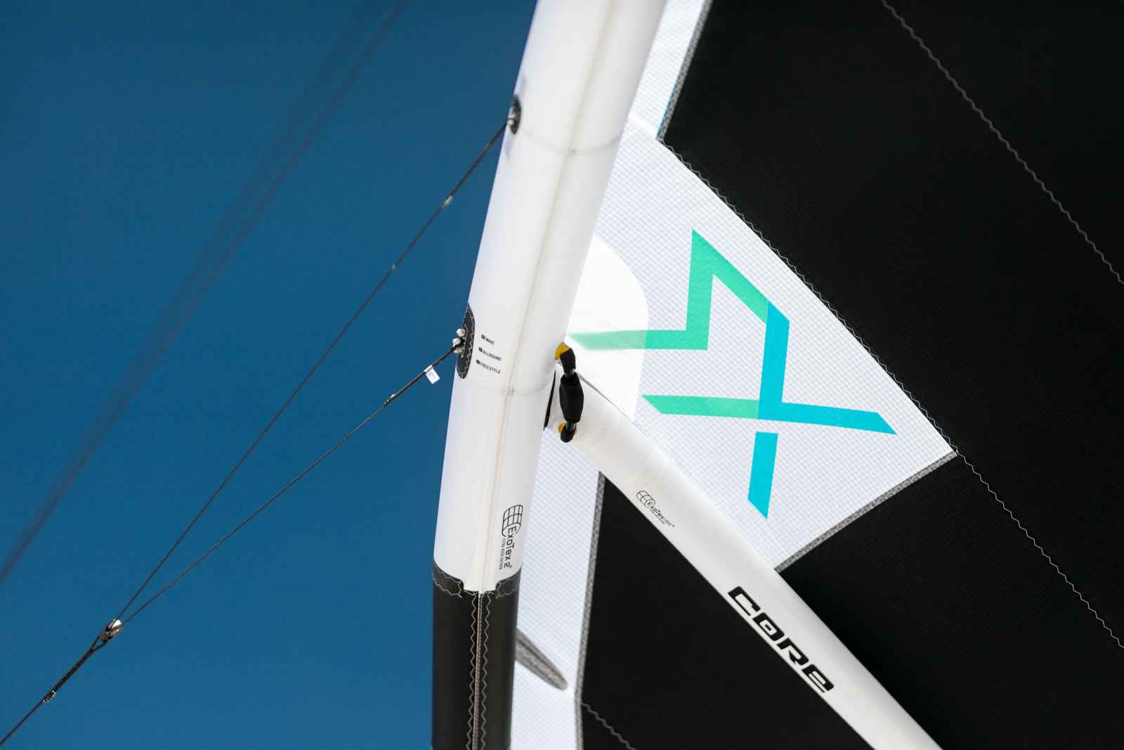 Core XR8 LightWind - High Performance Freeride+