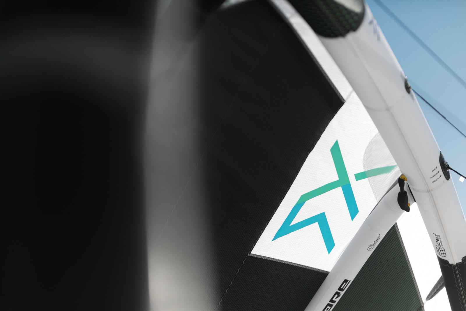 Core XR8 LightWind - High Performance Freeride+