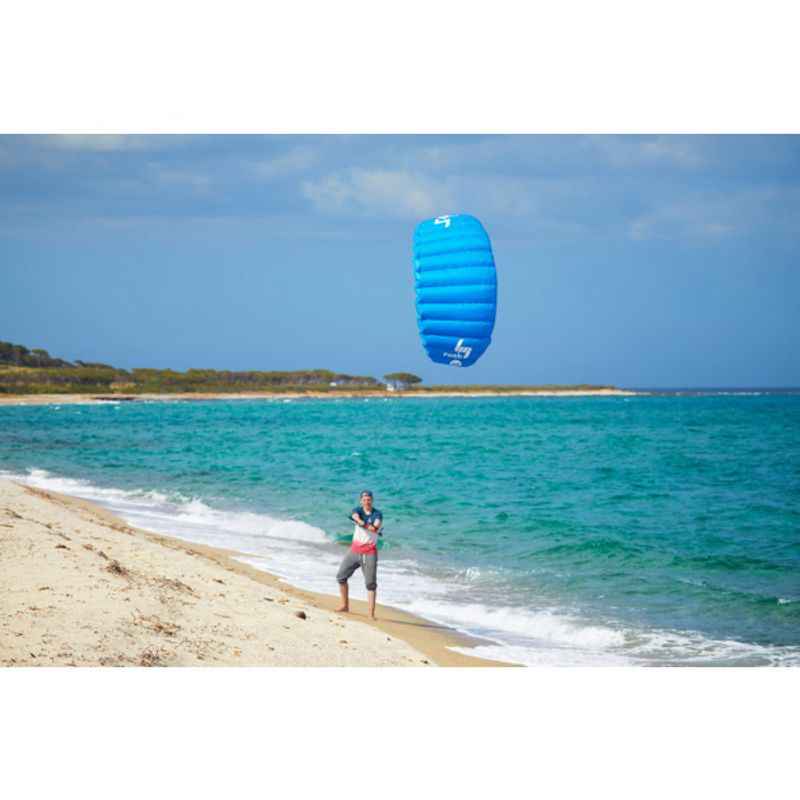 HQ4 Rush V Pro School treningskite