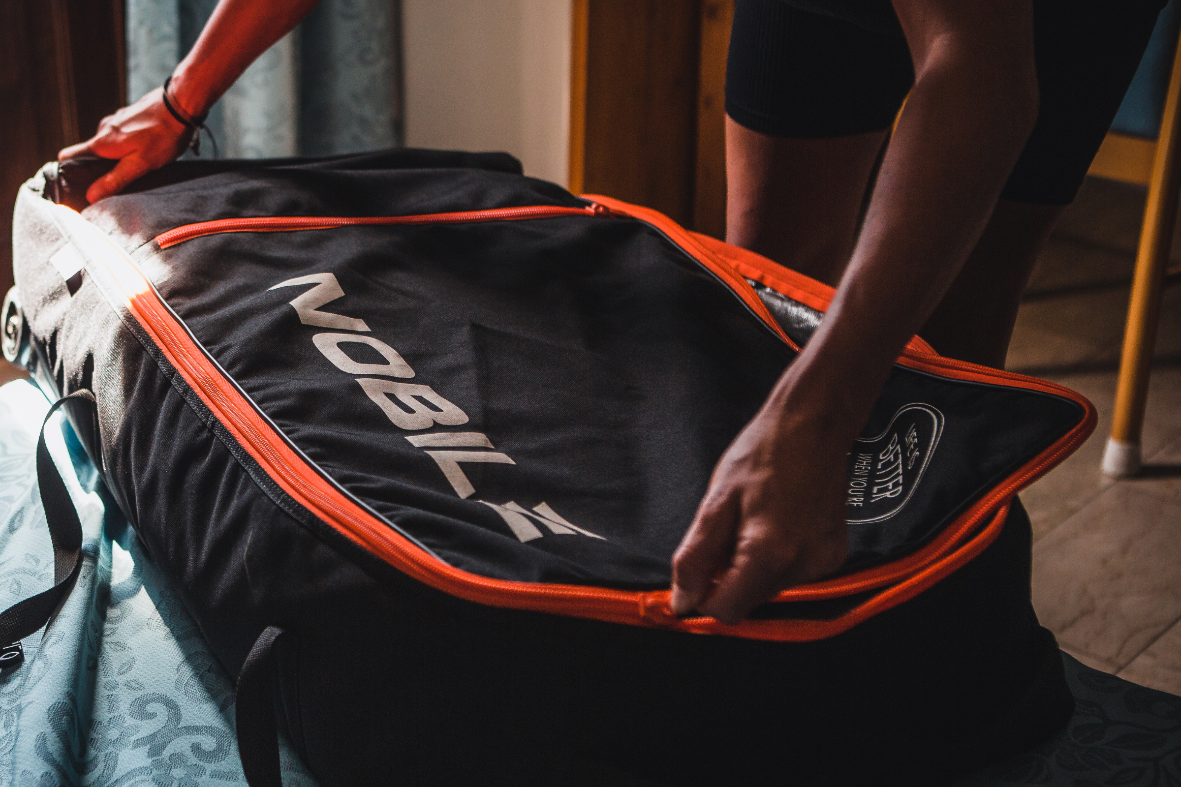 Nobile check-in bag for kiteboarding helger og ferier